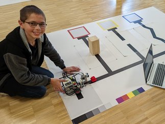 Schüler bei Robotik-Meisterschaft 2022 erneut auf Erfolgskurs